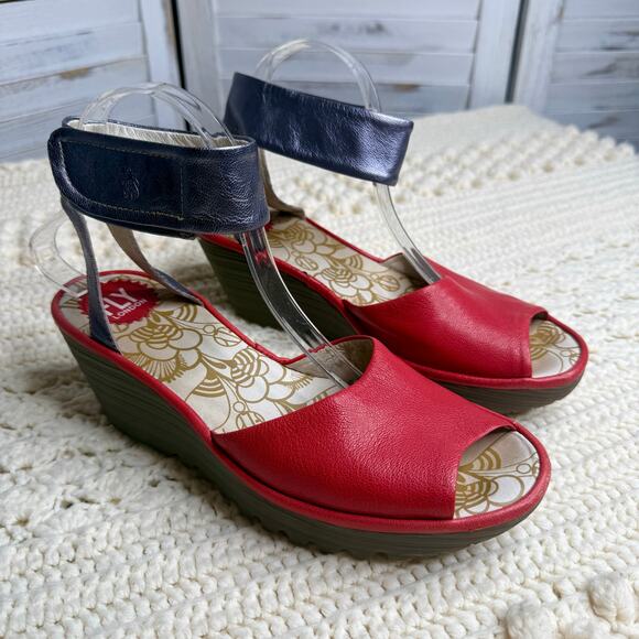 FLY LONDON Women's 40 US 9 YULA Leather Wedge Sandal Red Pewter Ankle Strap - Picture 3 of 16